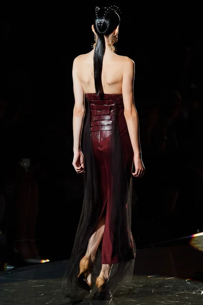 Look 26